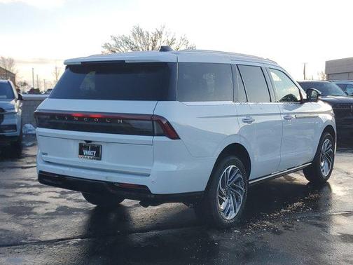 2025 Lincoln Navigator Reserve