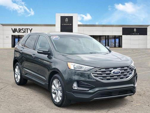 2022 Ford Edge Titanium
