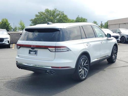 2025 Lincoln Aviator Reserve AWD