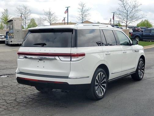 2022 Lincoln Navigator Reserve