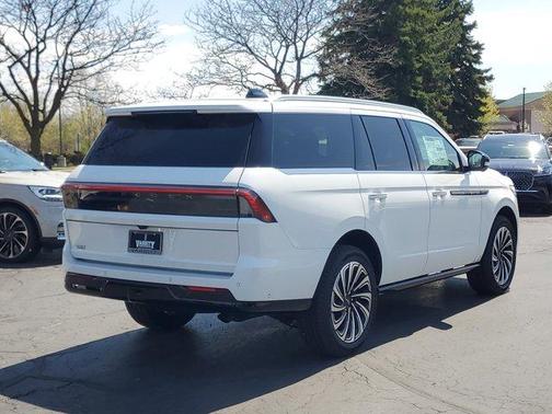 2025 Lincoln Navigator Black Label
