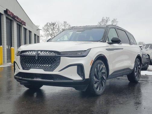 2026 Lincoln Nautilus Reserve