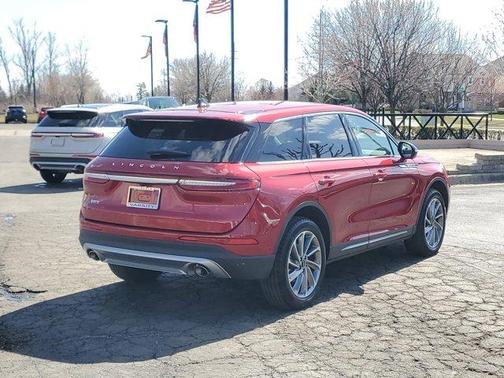 2024 Lincoln Corsair Premiere