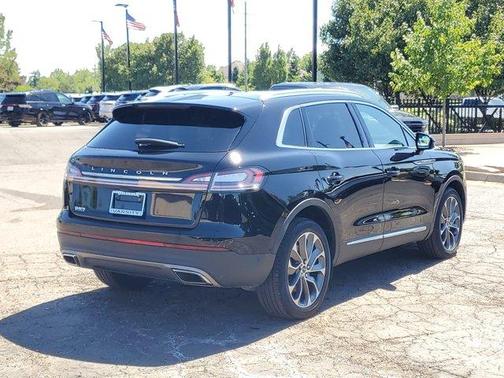 2022 Lincoln Nautilus Reserve