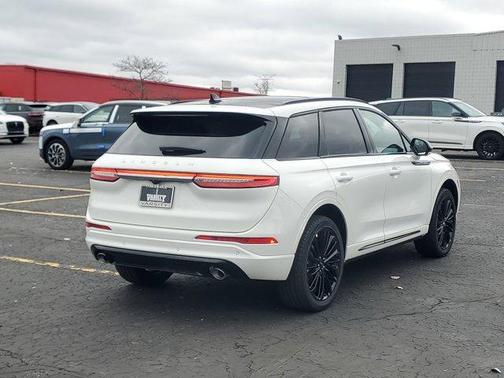 2026 Lincoln Corsair Premiere