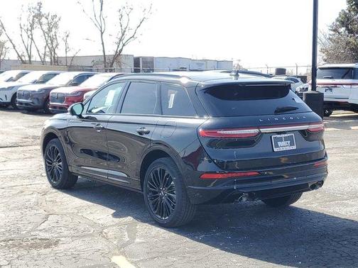 2025 Lincoln Corsair Premiere