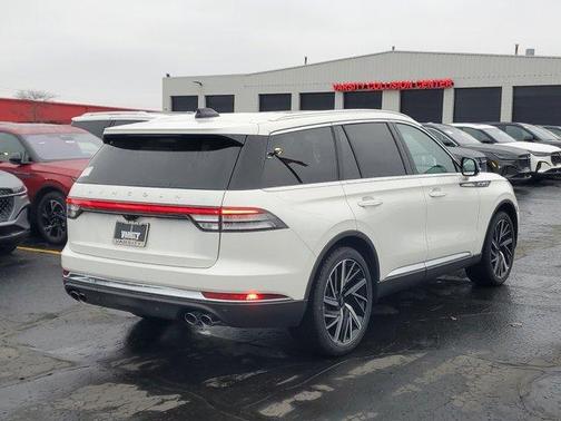 2025 Lincoln Aviator Reserve AWD
