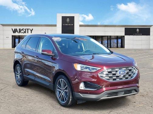 2022 Ford Edge Titanium