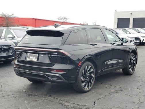 2025 Lincoln Nautilus Reserve