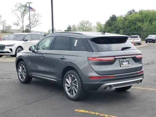 2025 Lincoln Corsair Premiere