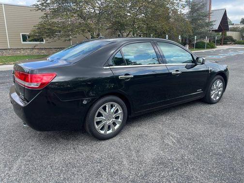 2011 Lincoln MKZ Hybrid Base