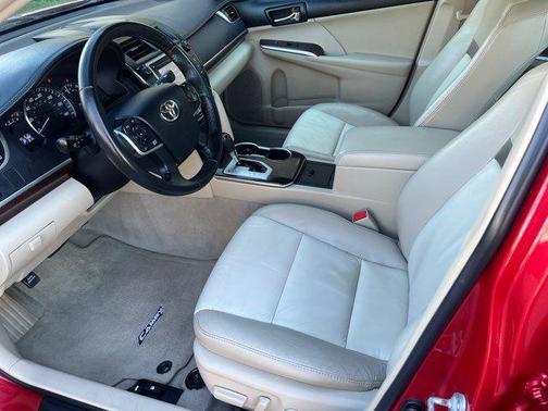 2012 Toyota Camry XLE