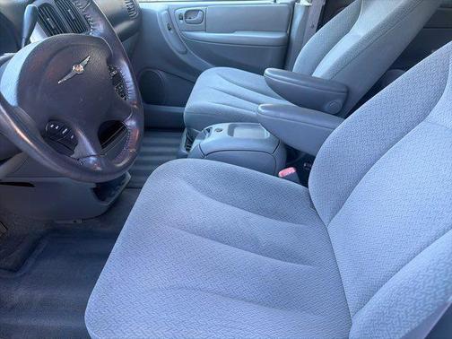 2006 Chrysler Town & Country Touring