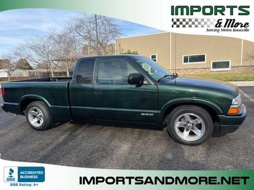 2003 Chevrolet S-10 Base