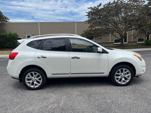 2013 Nissan Rogue SV w/SL Pkg