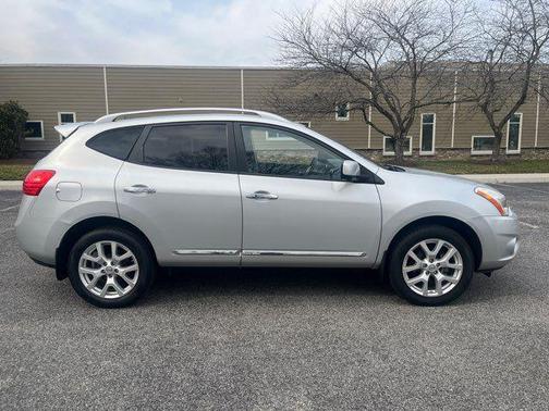2012 Nissan Rogue SV w/SL Pkg