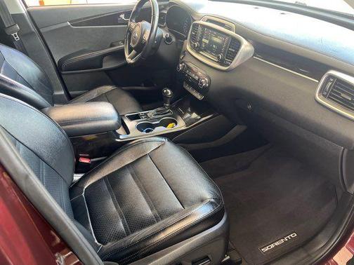 2016 Kia Sorento EX
