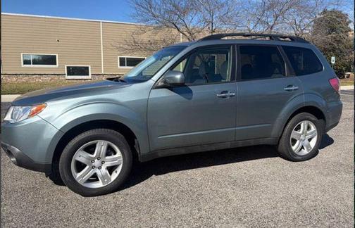 Sage Green Metallic 2010 Subaru Forester 2.5 X Premium