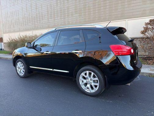 2011 Nissan Rogue SV