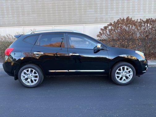 2011 Nissan Rogue SV