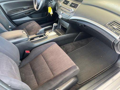 Alabaster Silver Metallic 2012 Honda Accord 2.4 LX