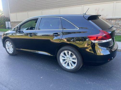 2013 Toyota Venza LE