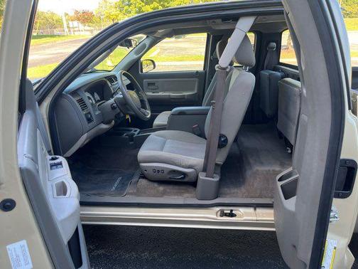 2011 Dodge Dakota Big Horn/Lone Star