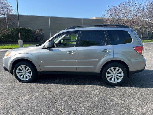 2011 Subaru Forester 2.5 X Premium