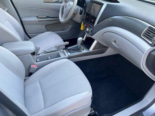 2011 Subaru Forester 2.5 X Premium