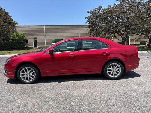 Red 2012 Ford Fusion SEL
