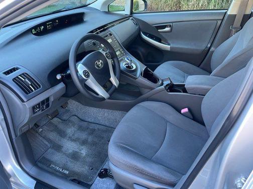 2011 Toyota Prius II