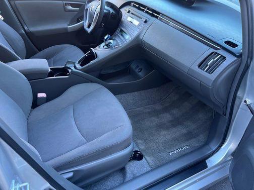 2011 Toyota Prius II