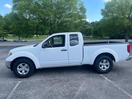 Avalanche 2011 Nissan Frontier SV