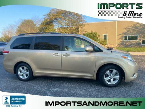 2011 Toyota Sienna LE