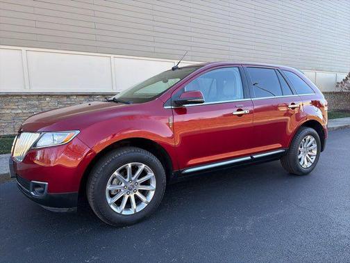 2013 Lincoln MKX Base