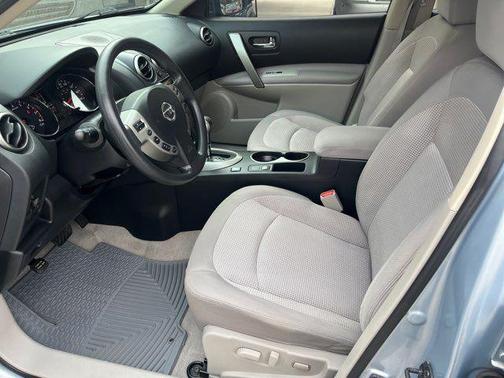 2013 Nissan Rogue SV