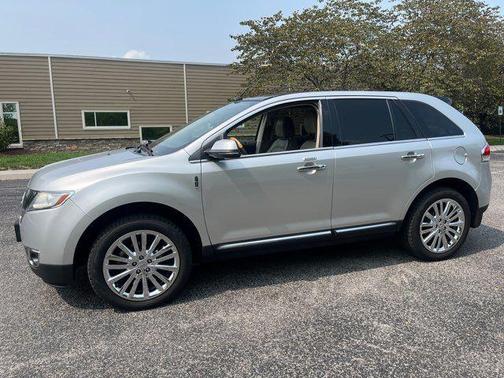 2013 Lincoln MKX Base