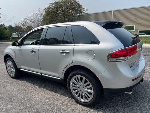 2013 Lincoln MKX Base