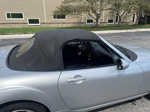 2006 Mazda MX-5 Miata Sport