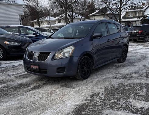 2009 Pontiac Vibe Base