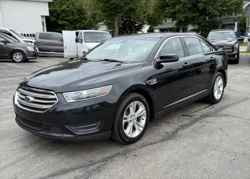 2014 Ford Taurus SEL