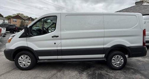 2015 Ford Transit-250 Base