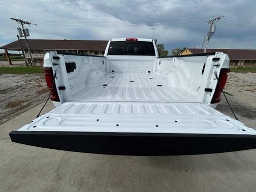 Bright White Clearcoat 2027 RAM 2500 Black Express