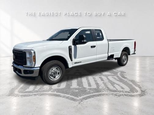 Oxford White 2025 Ford F-350 XL
