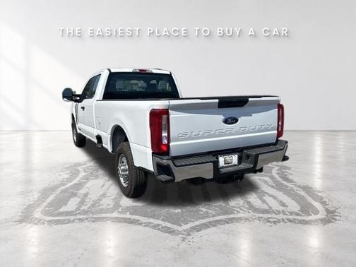 Oxford White 2025 Ford F-350 XL