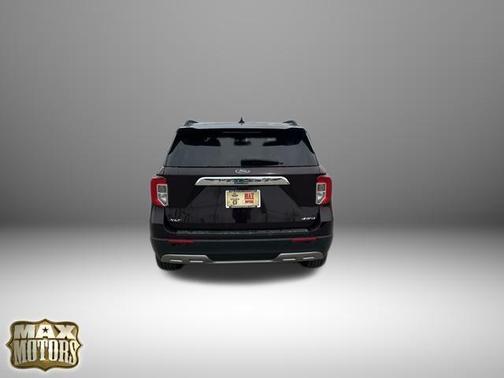 Jewel Red Metallic Tinted Clearcoat 2023 Ford Explorer XLT
