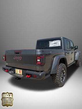 Granite Crystal Metallic Clearcoat 2026 Jeep Gladiator Shadow Ops