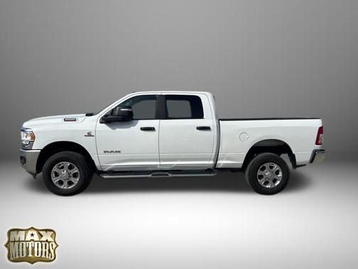 2023 RAM 2500 Big Horn Crew Cab 4x4 6'4' Box
