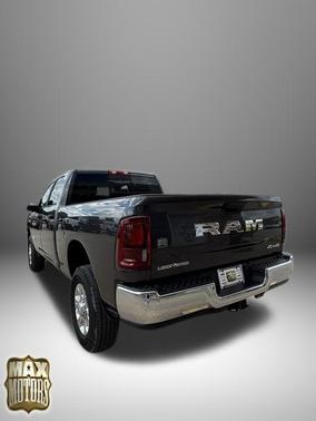 2025 RAM 2500 Lone Star Crew Cab 4x4 6'4' Box