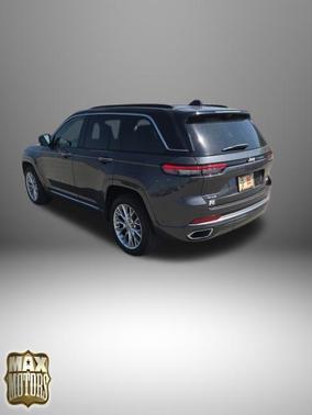 Baltic Gray Metallic Clearcoat 2024 Jeep Grand Cherokee Summit
